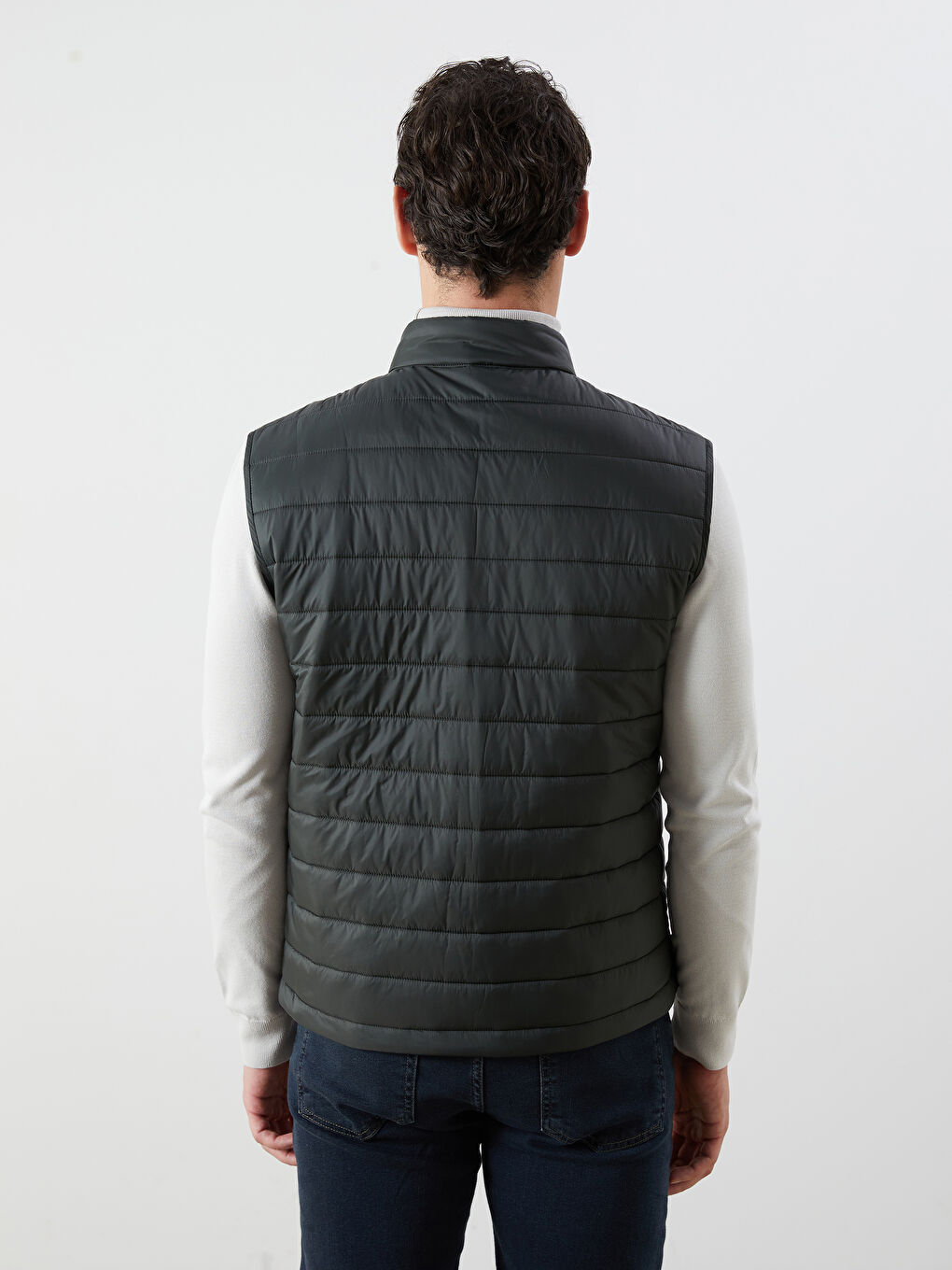 Slim Fit Funnel Neck Men's Puffer Gilet-4