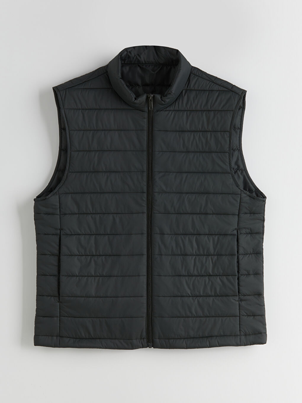 Slim Fit Funnel Neck Men's Puffer Gilet-5