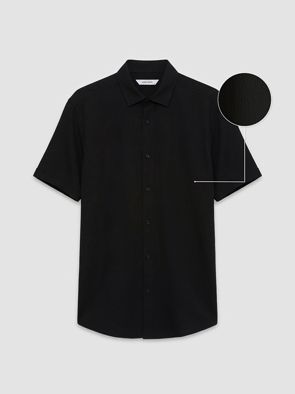 قميص رجالي بقصة عادية وأكمام قصيرة