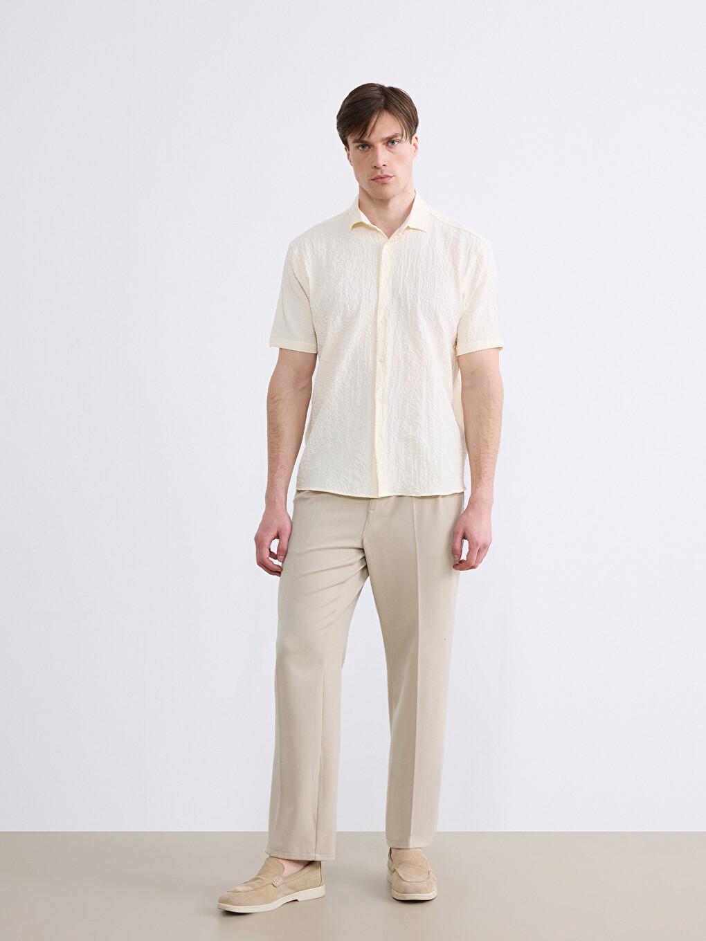 Regular Fit Short Sleeve Men's Basic Shirt-1