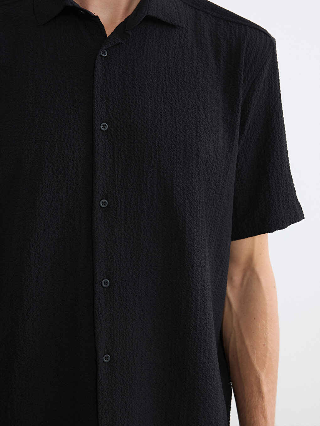 Men's Regular Fit Short Sleeve Shirt-2