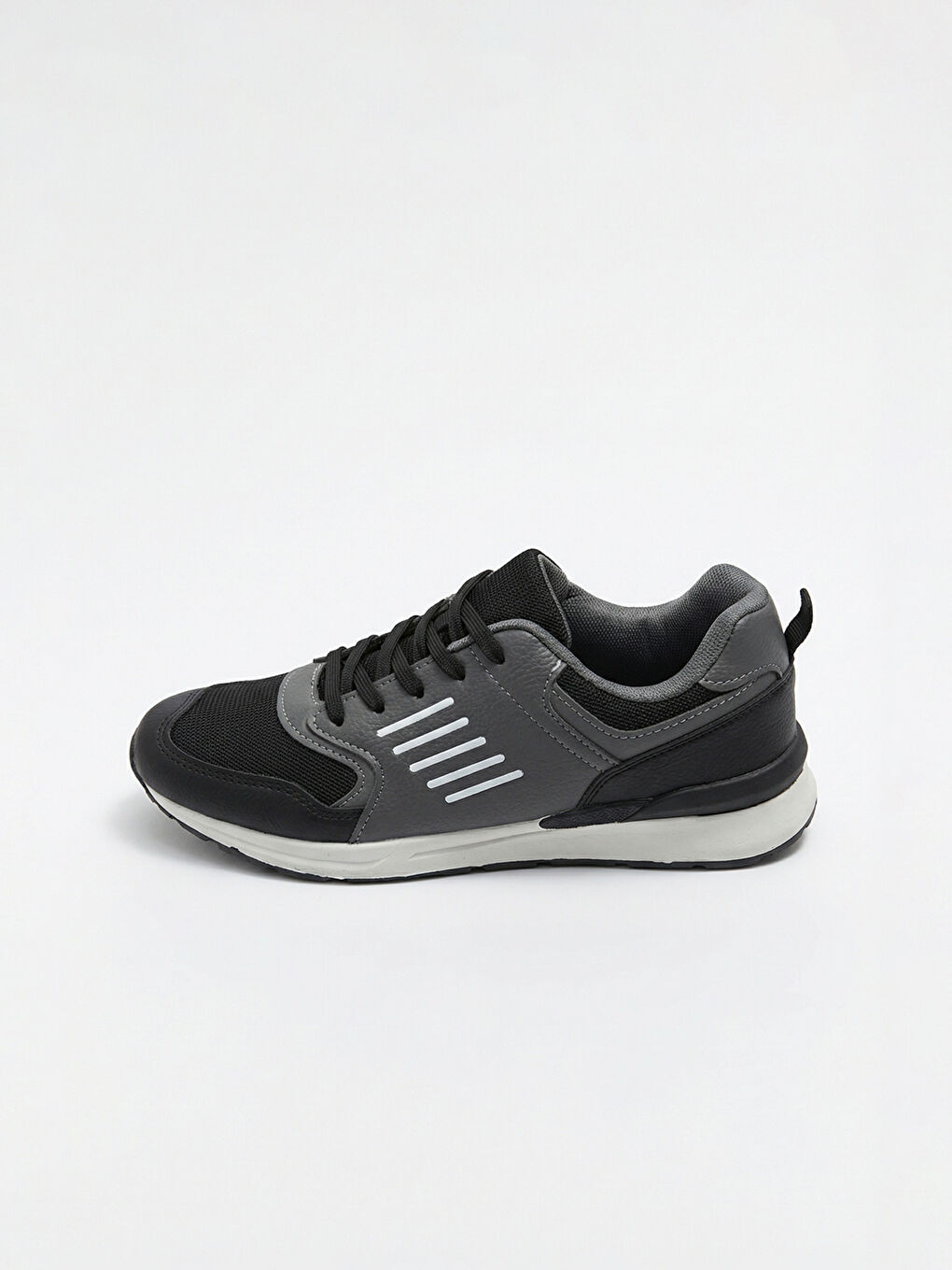 Adidași băieți cu blocuri de culoare-1