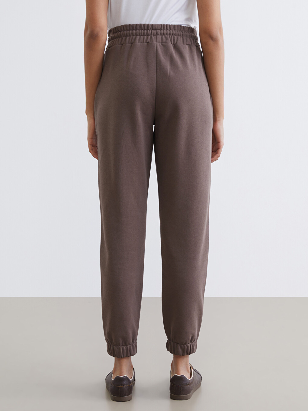 Elastic Waist Women's Thick Jogger Sweatpants-3