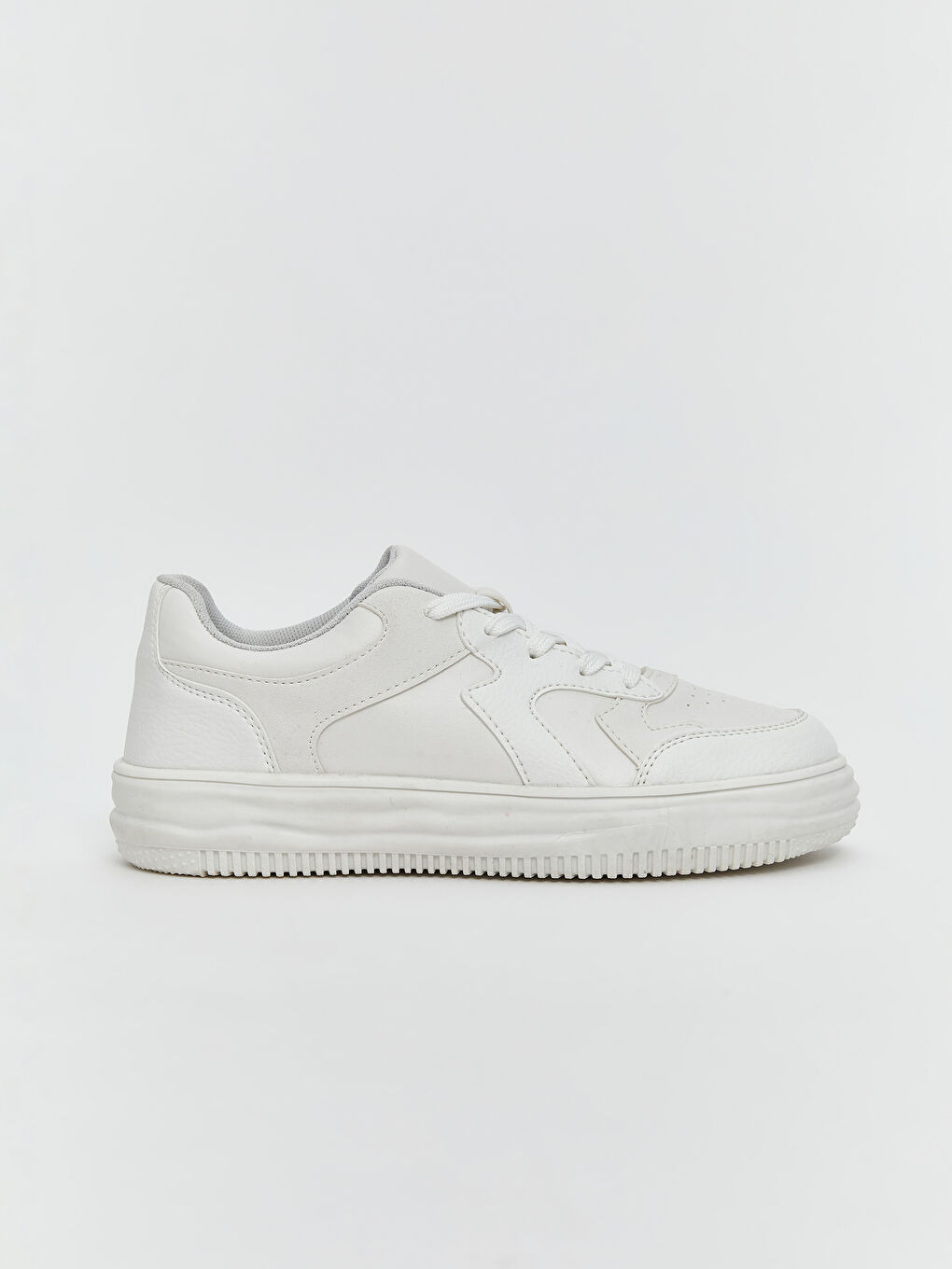 Beyaz Deri Görünümlü Kadın Spor Ayakkabı-1