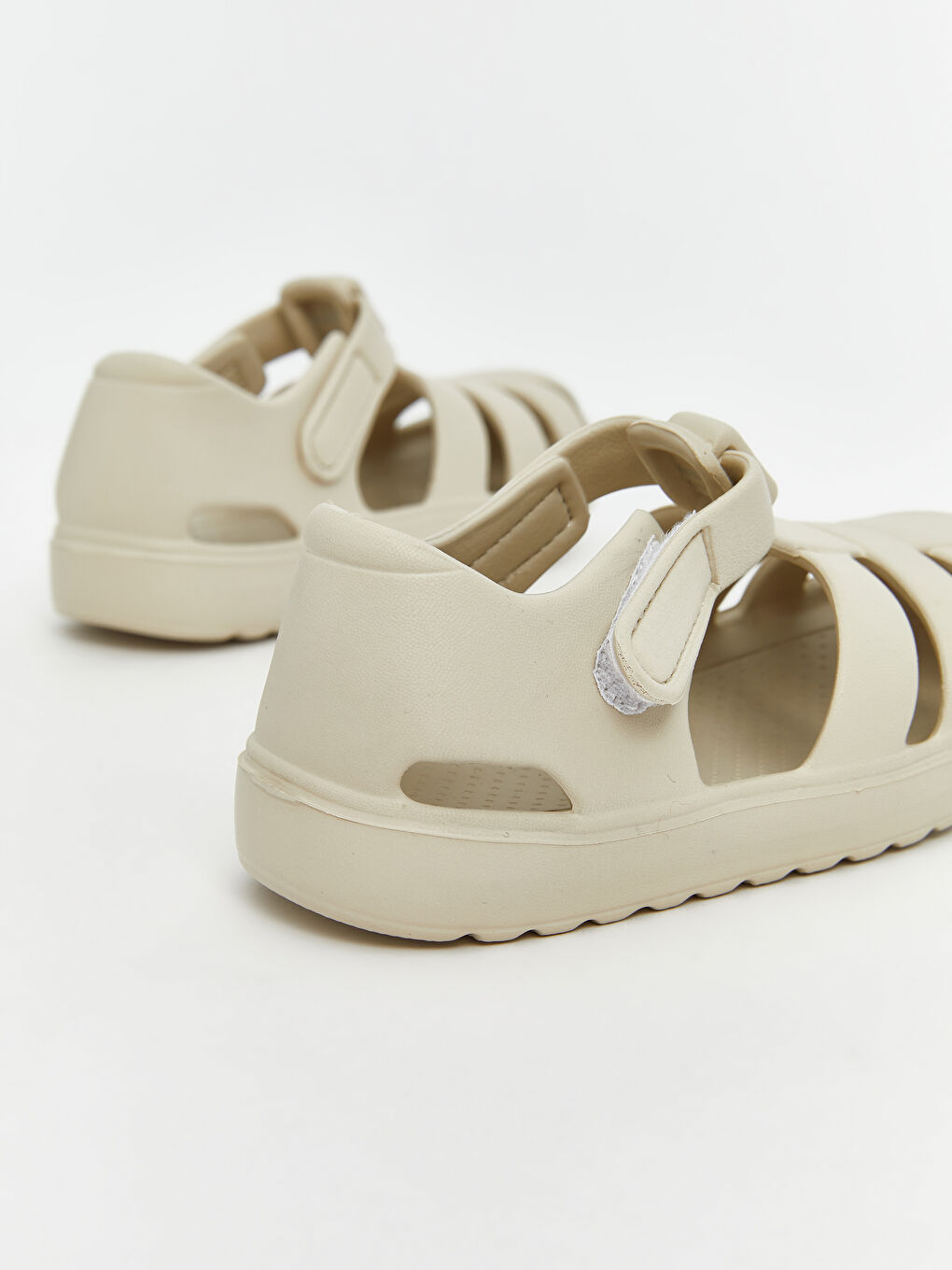 Bej Cırt Cırtlı Erkek Bebek Plaj Sandaleti-4