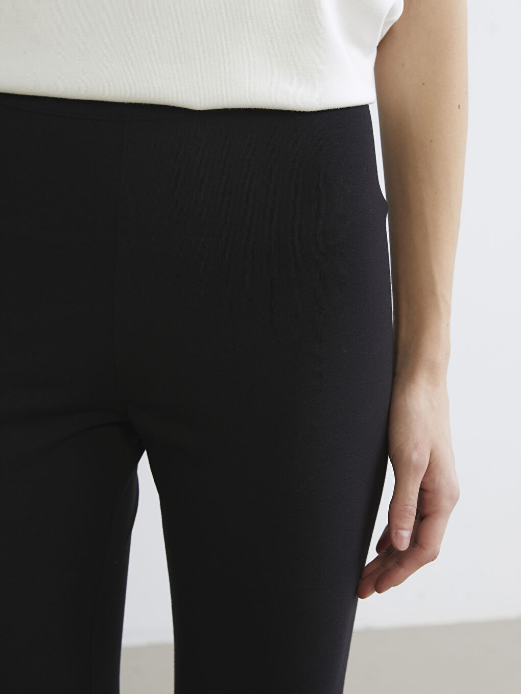 Siyah Beli Lastikli Kadın İçlik Tayt	-2