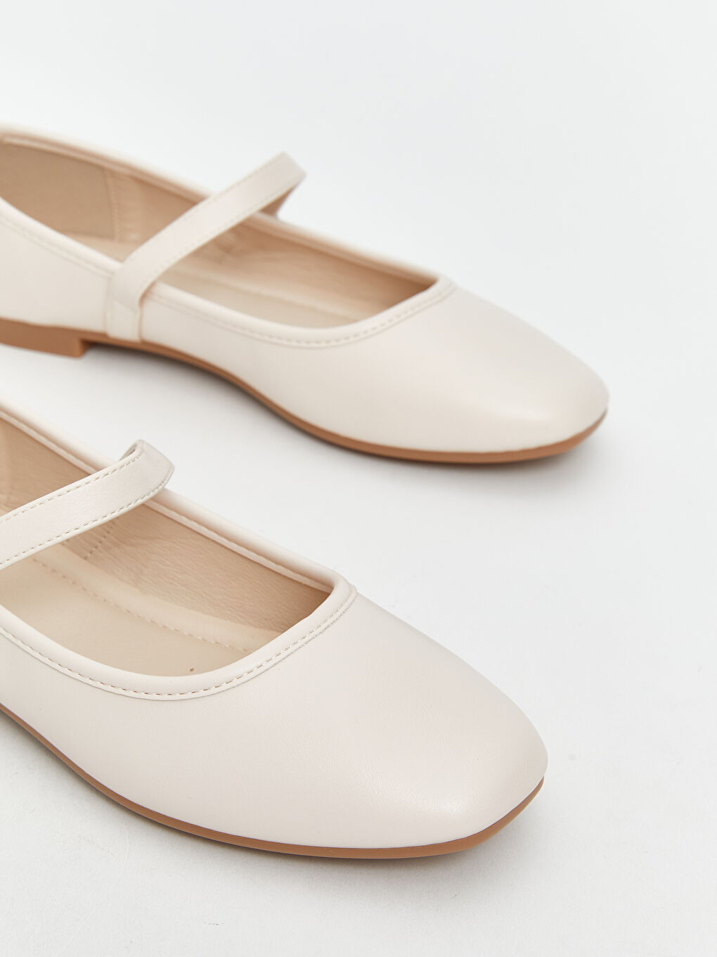 LCW STEPS پێڵاوی بالێ چەرمى دەستکرد بۆ ژنان -S60335Z8-E6T