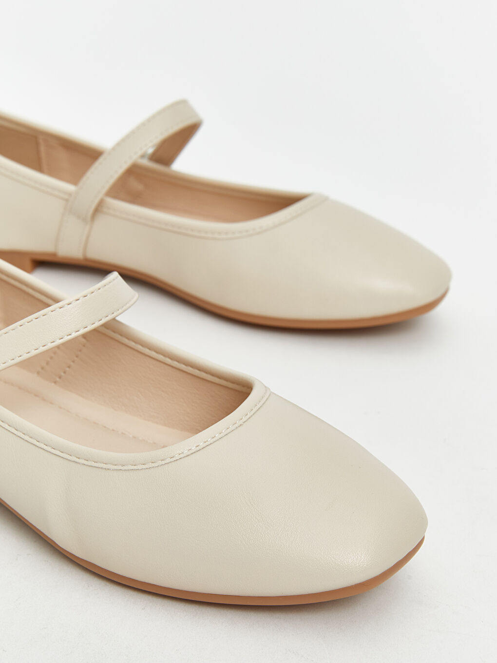 Faux Leather Women's Ballet Flats-2