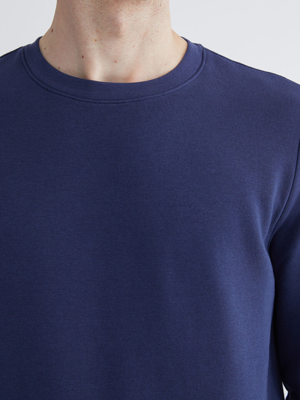 TAMNO PLAVA Dukserica Muškarac-2