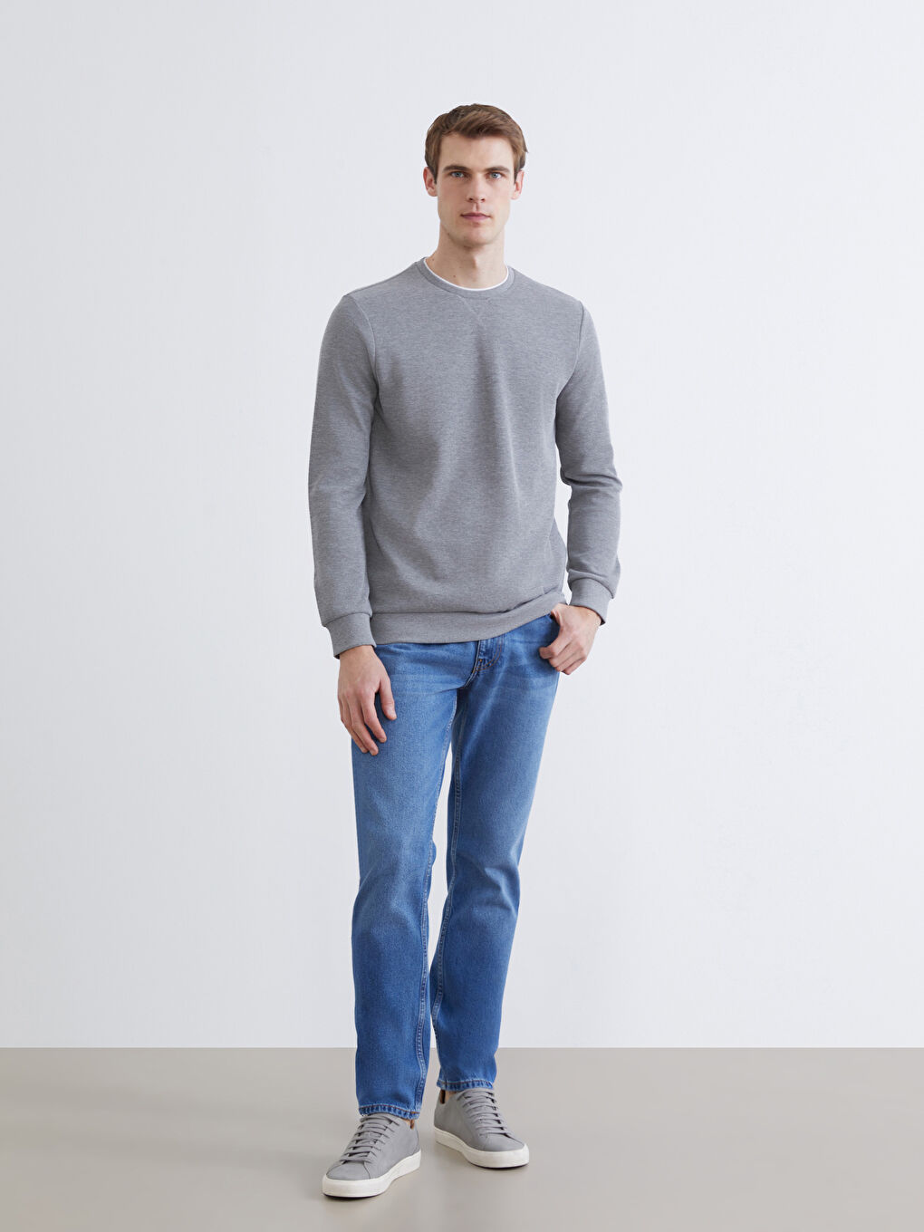 Gri Bisiklet Yaka Erkek Sweatshirt-3