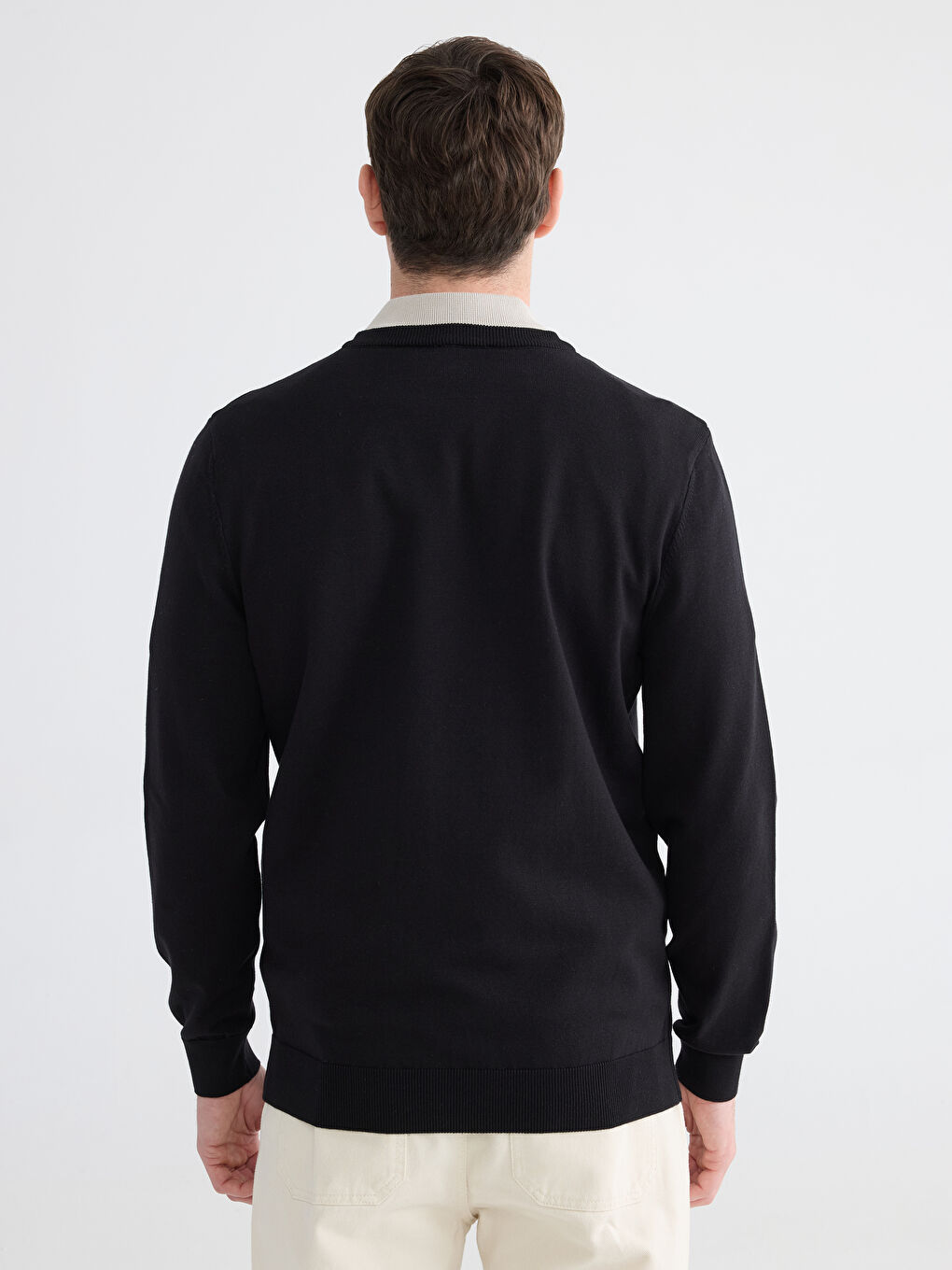 Siyah V Yaka Erkek Triko Kazak-3