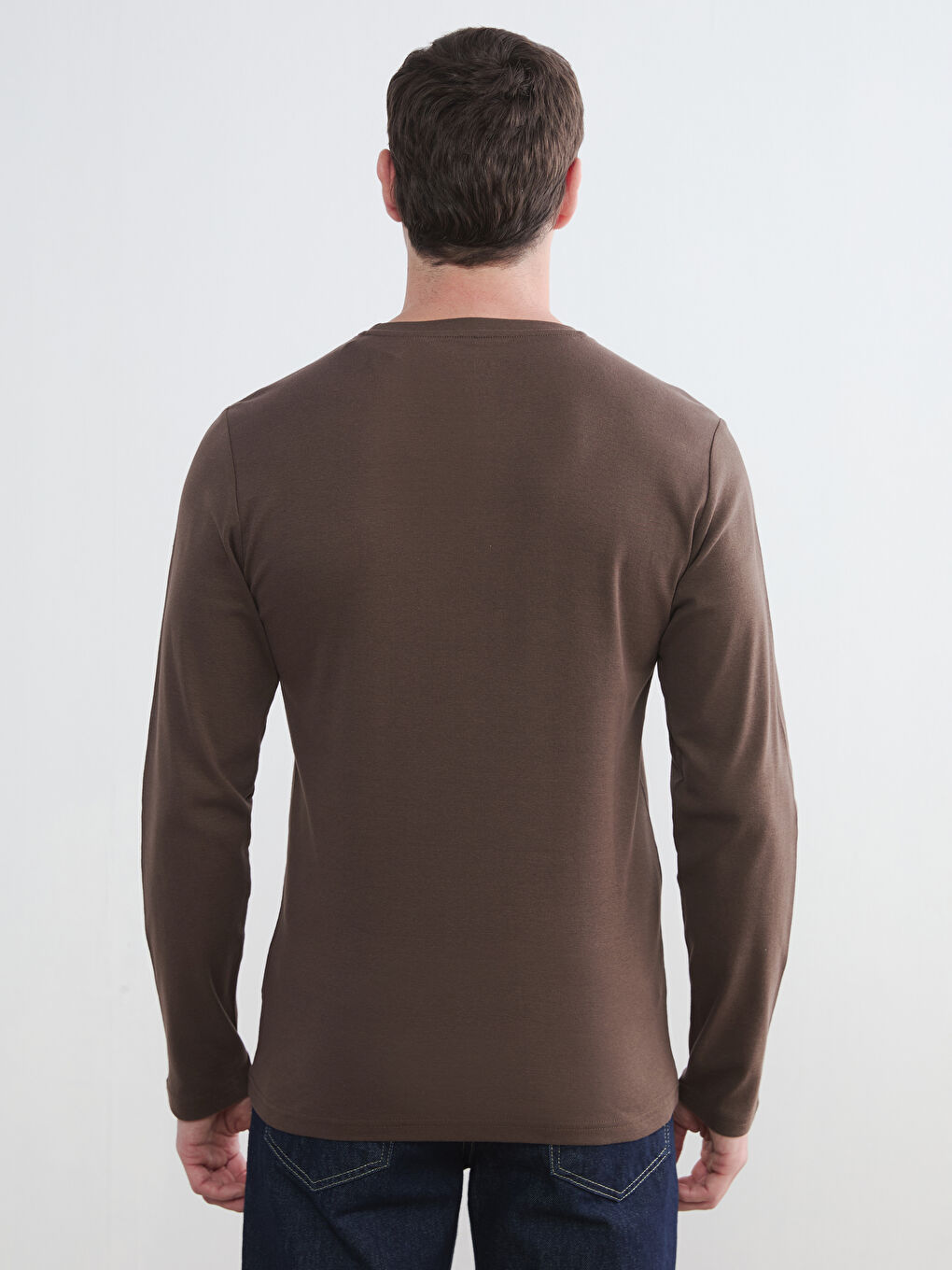 Мъжка тениска с кръгло деколте и дълъг ръкав-3