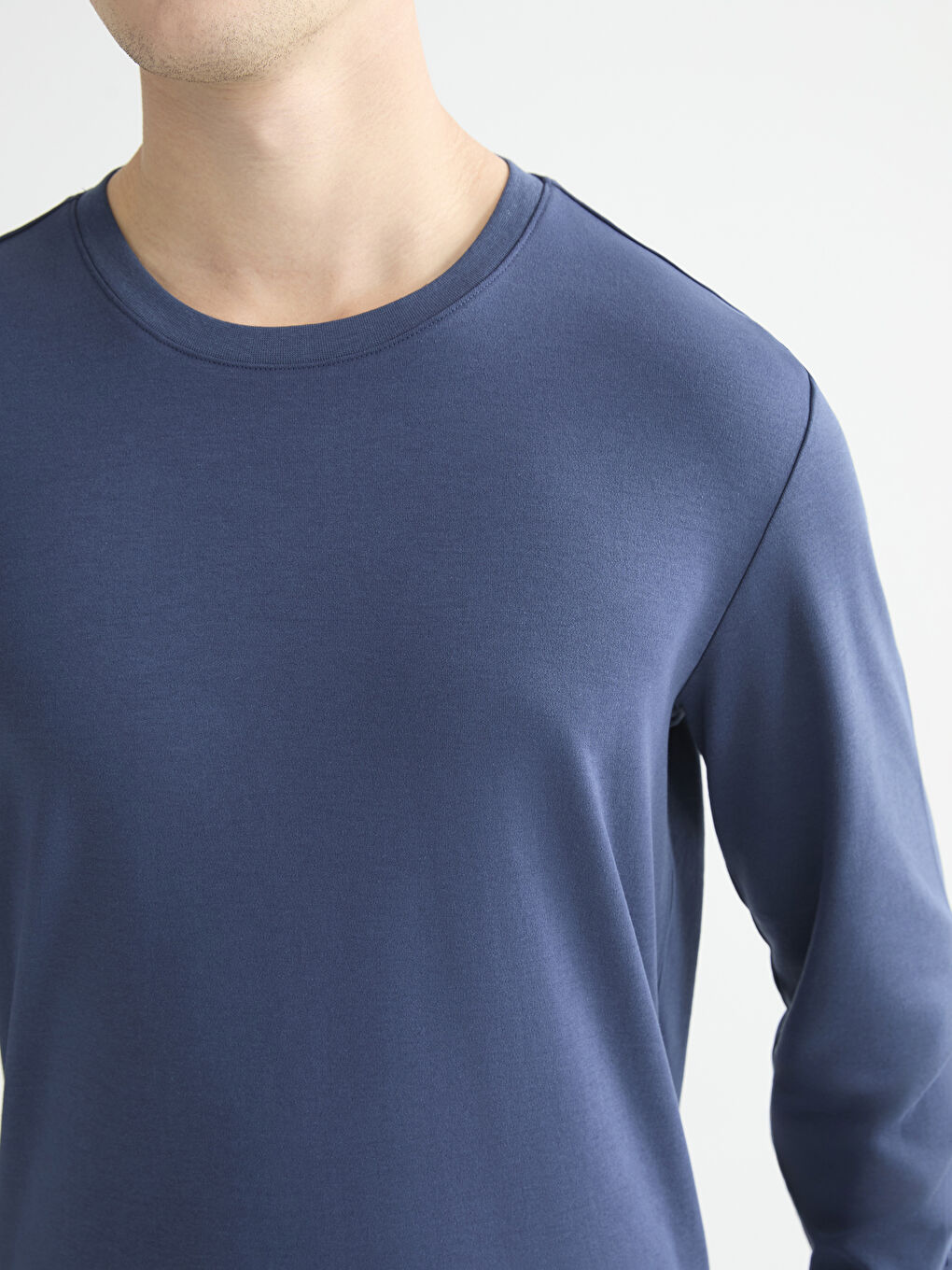 Мужская футболка с длинным рукавом и круглым вырезом-2