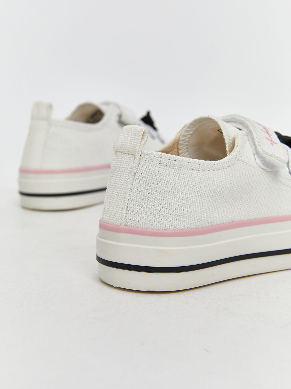 Beyaz Hello Kitty Baskılı Kız Çocuk Spor Ayakkabı-4