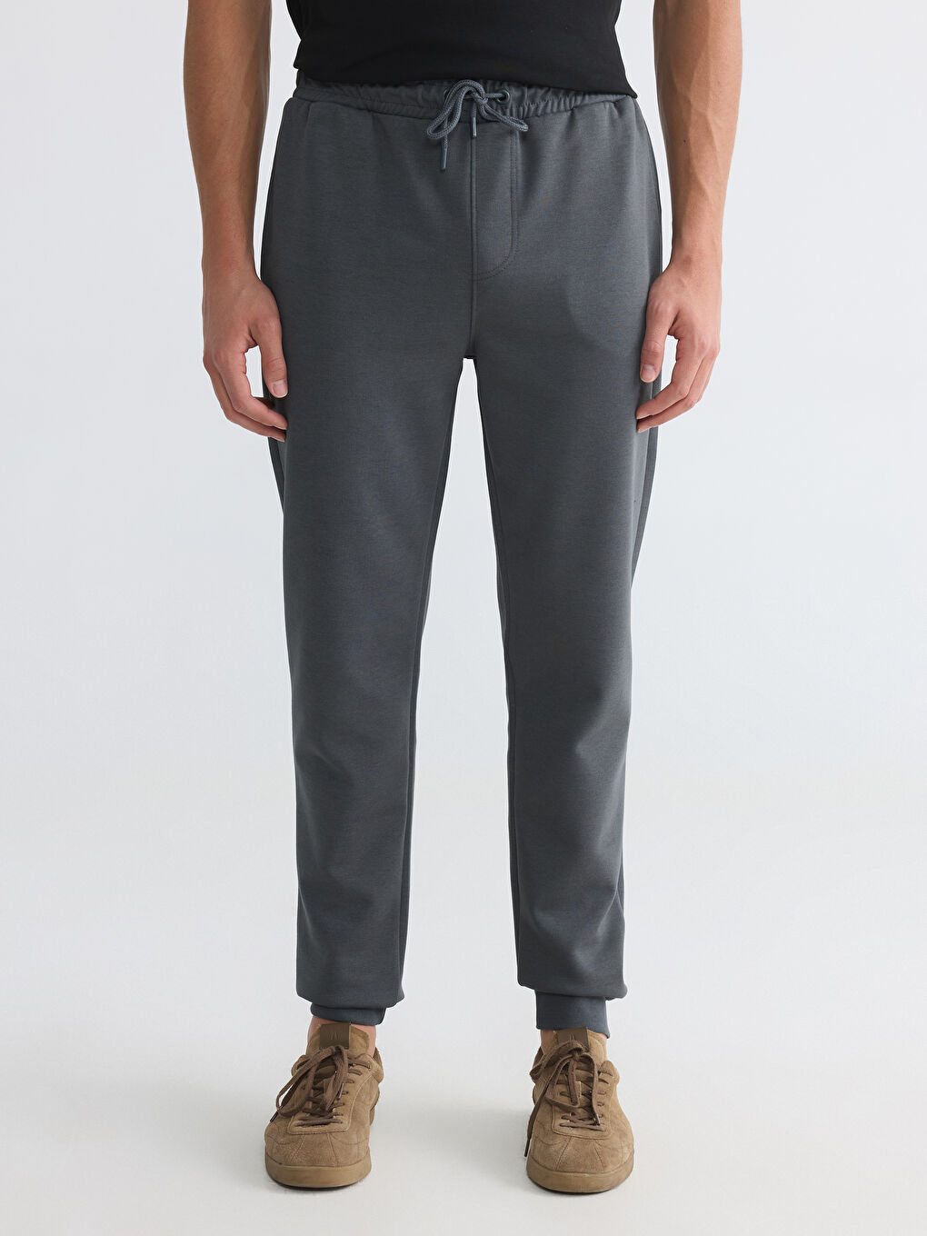 Standard Fit Herren-Jogginghose-1