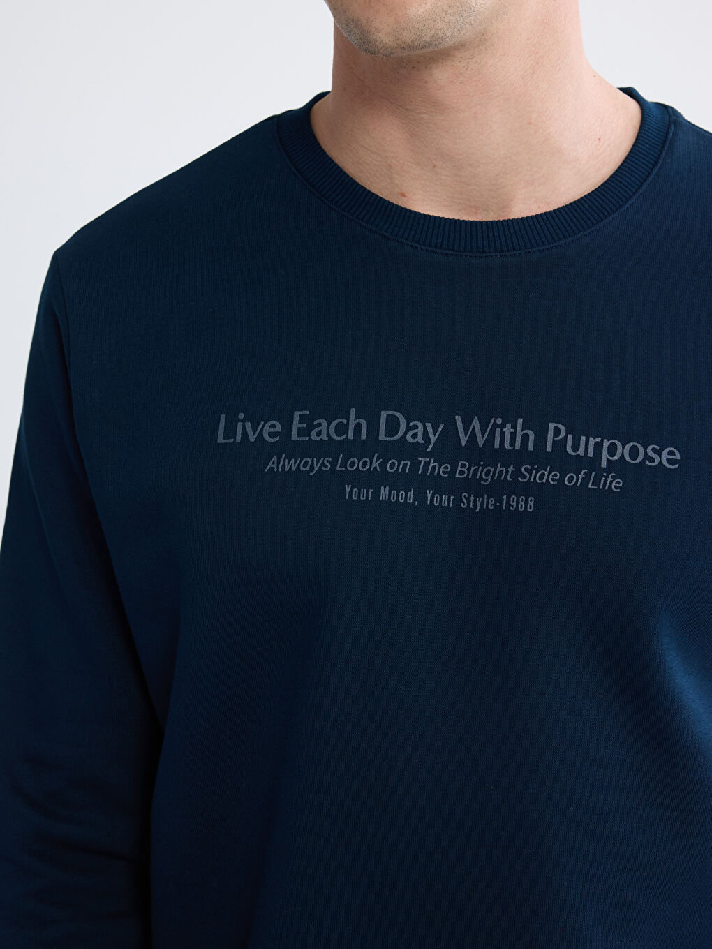 Man NAVY Sweatshirt-2