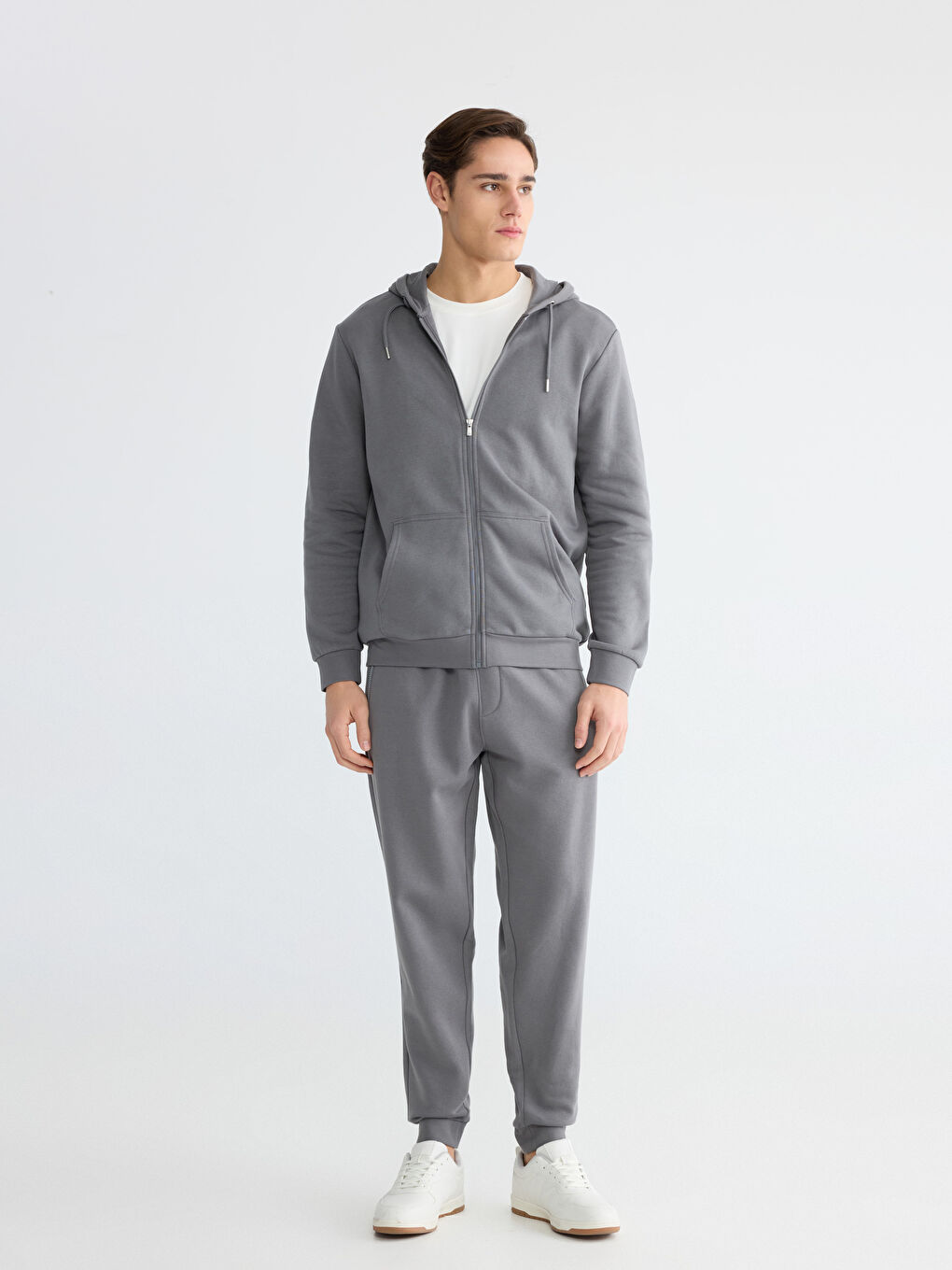 Мужская толстовка на молнии с капюшоном-1