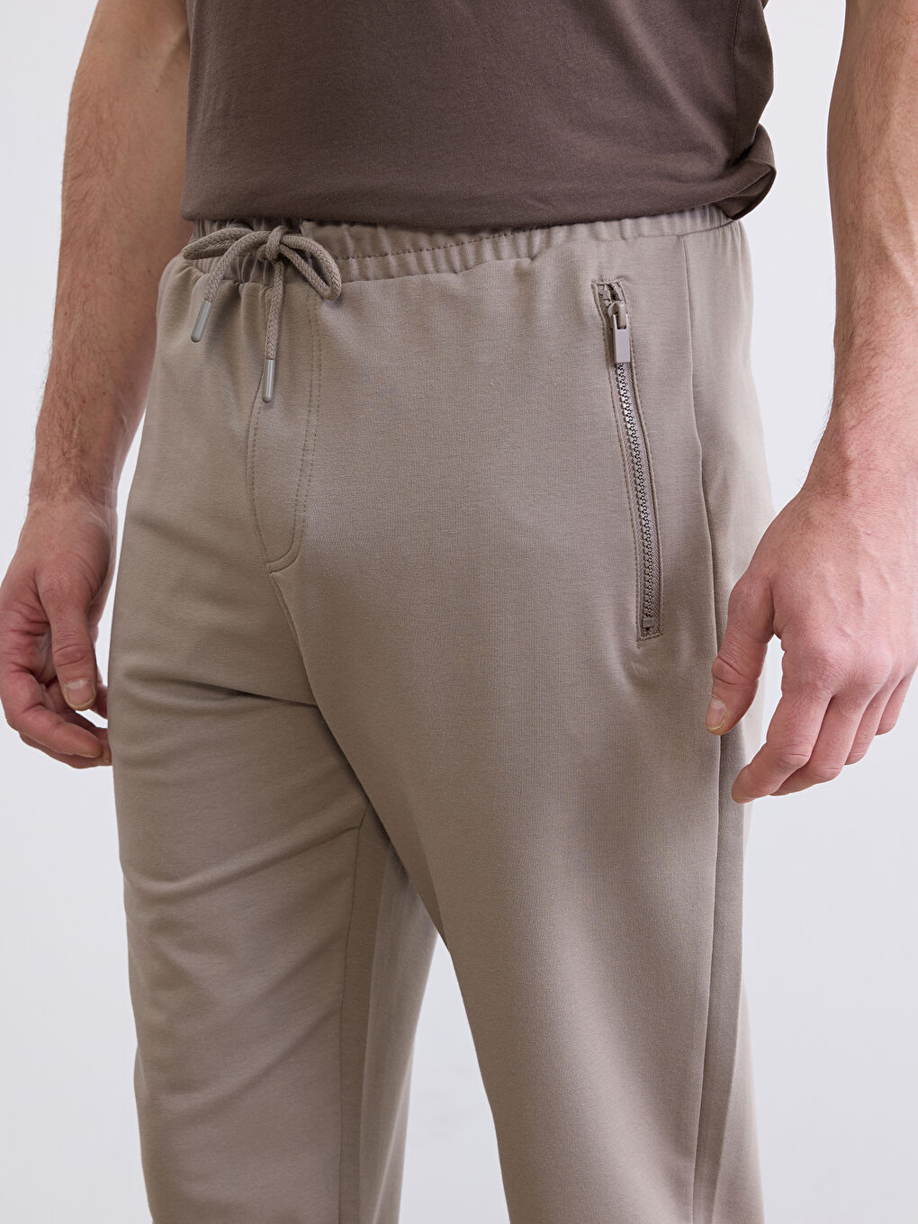 Bej Standart Kalıp Erkek Jogger Eşofman Altı-2