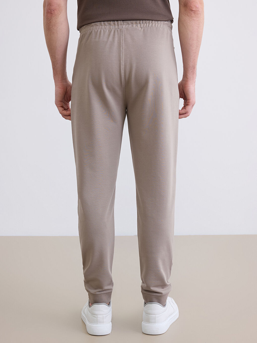 Bej Standart Kalıp Erkek Jogger Eşofman Altı-3
