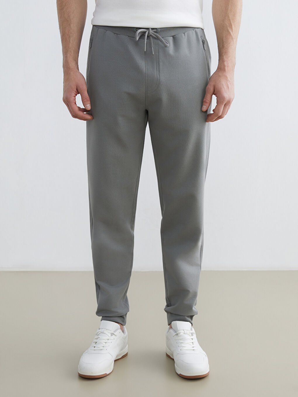 Standard Fit Men's Jogger Sweatpants-1