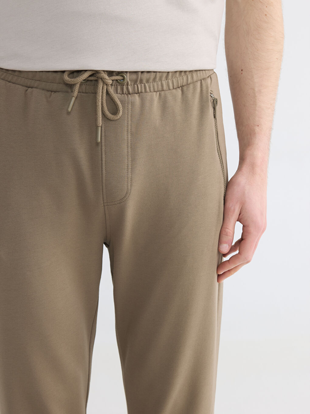 Standard Fit Men's Jogger Sweatpants-4