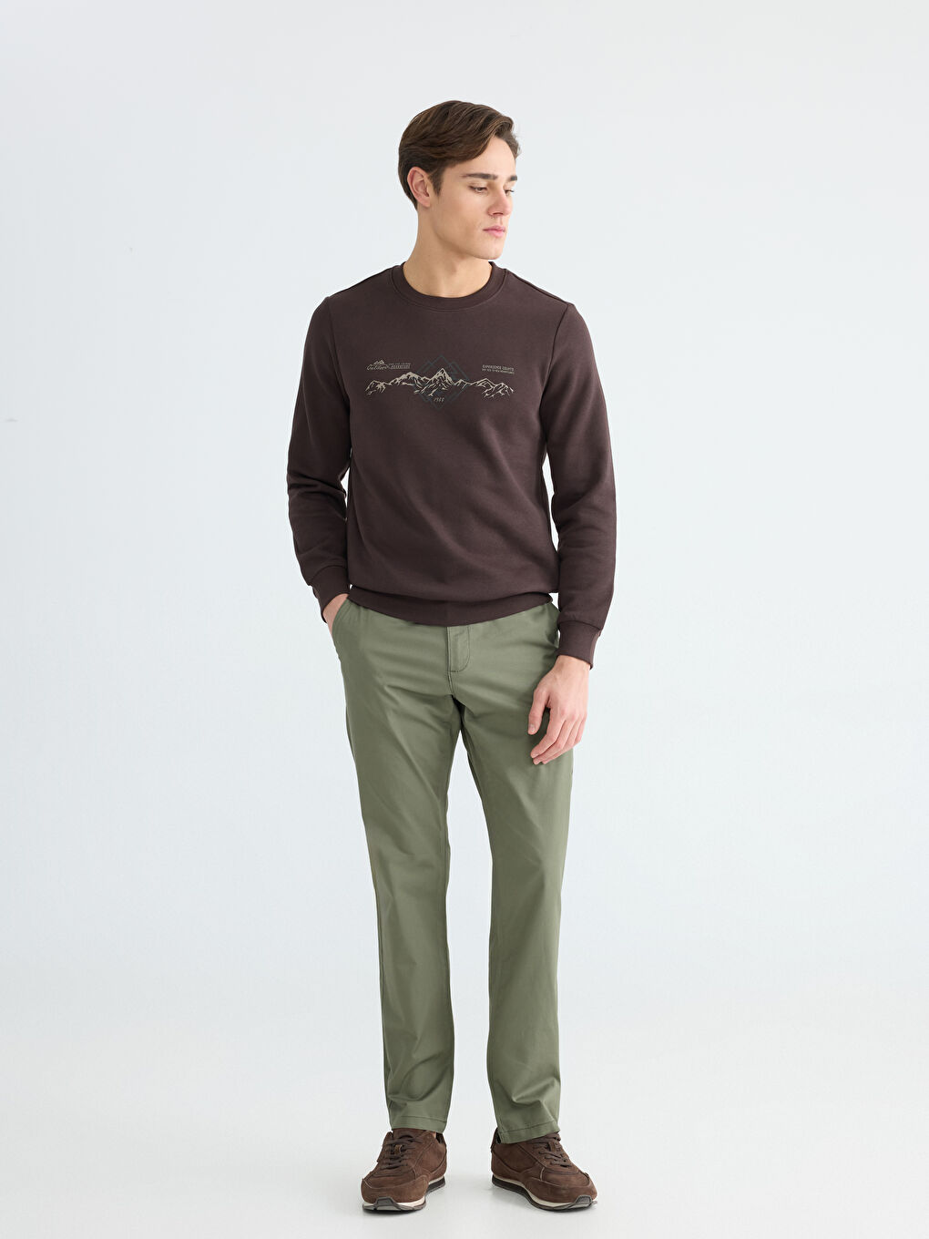 Sweat-shirt Imprimé à Col Rond Régulier pour Hommes-1