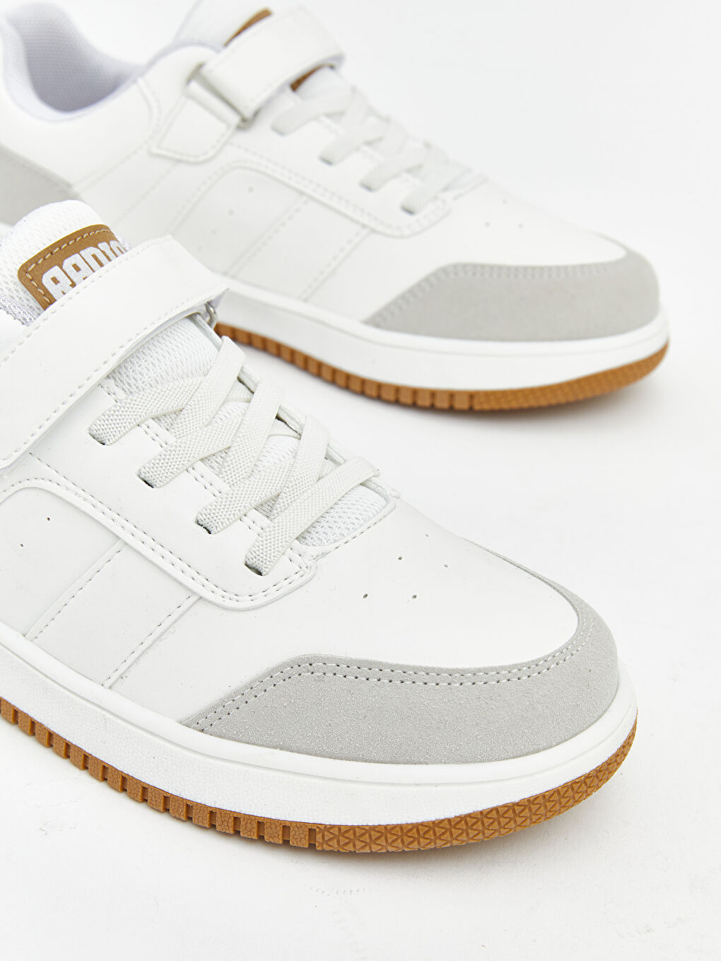 Beyaz Bağcıklı ve Cırt Cırtlı Erkek Çocuk Sneaker-2