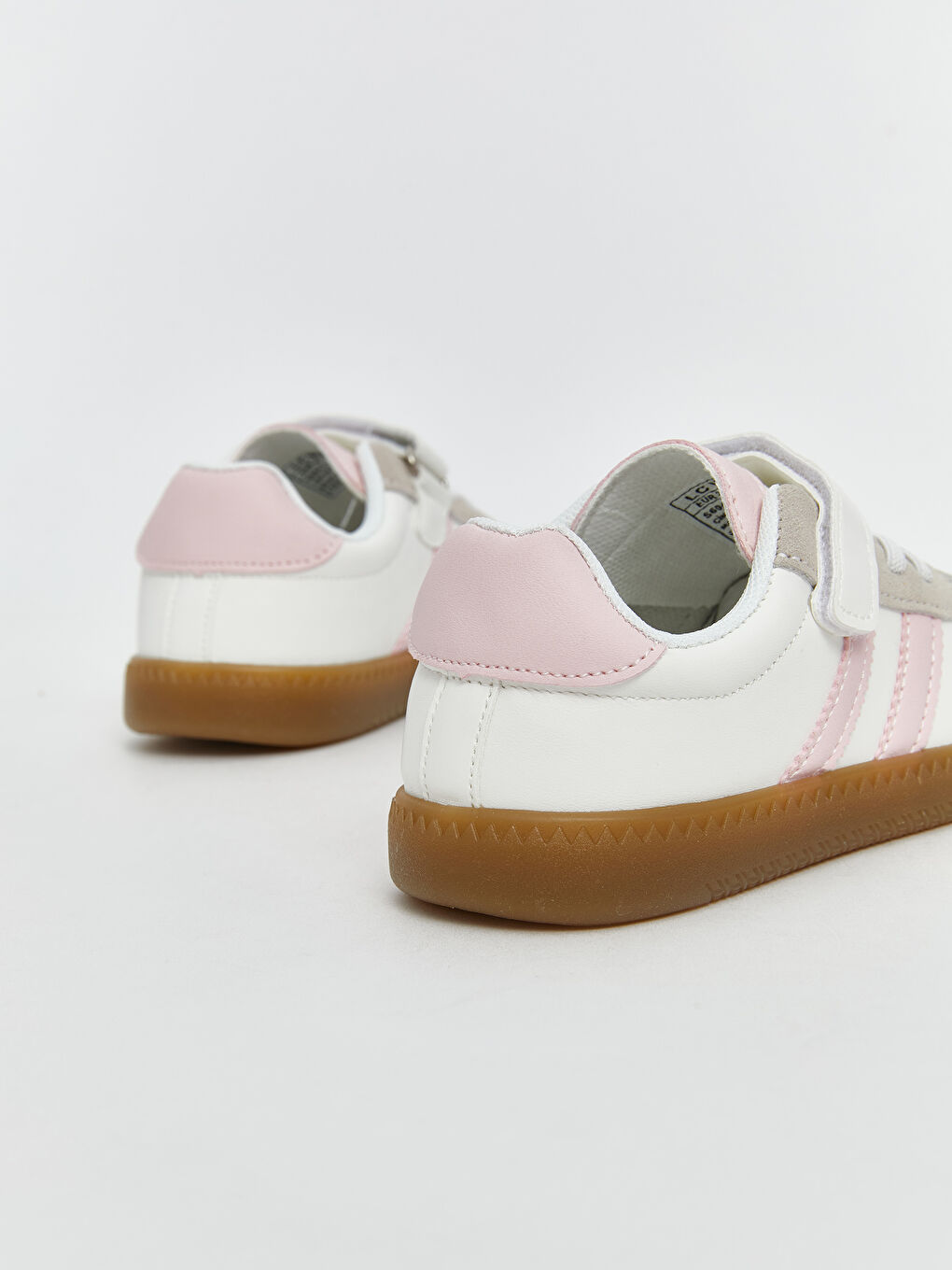 LCW Kids Маратонки за момичета с връзки и закопчаване с велкро -S60412Z1-J5E