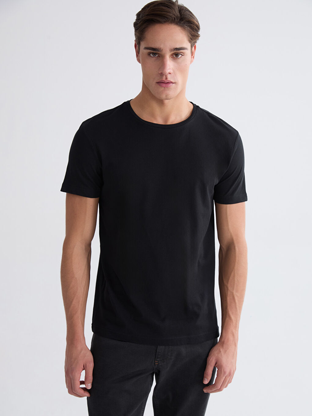 Футболка из джерси с круглым вырезом для мужчин-1
