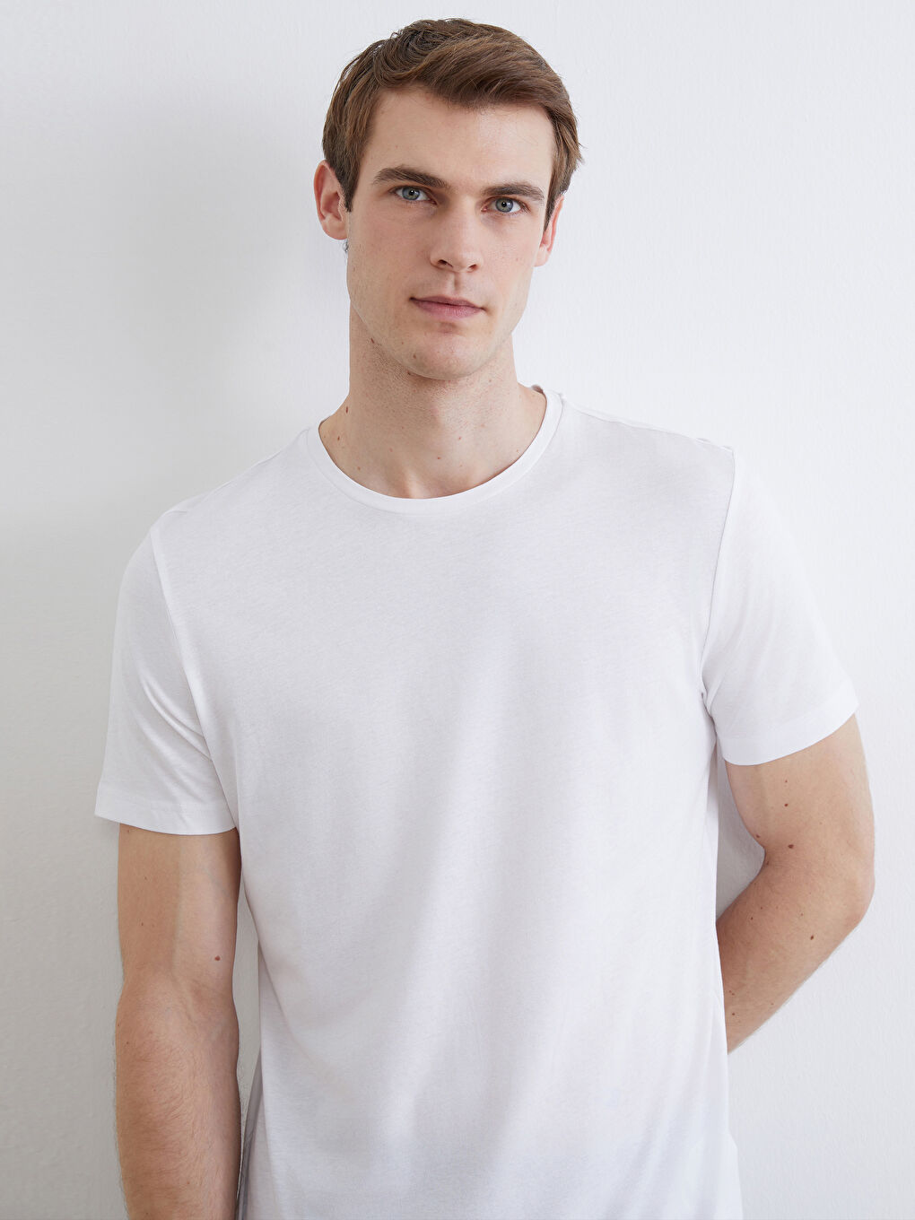 Футболка для чоловіків з круглим вирізом горловини з джерсі-1