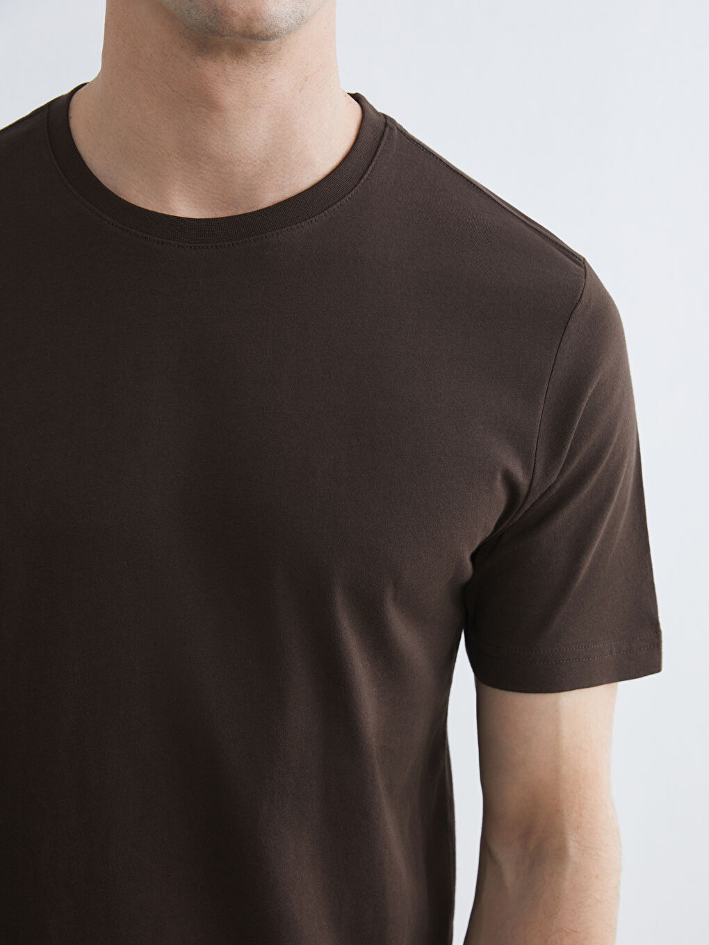 تيشيرت بني رجل-2