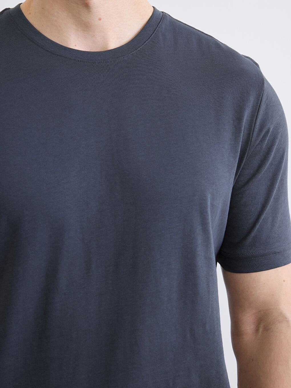 Antrasit Bisiklet Yaka Erkek Penye Tişört-3