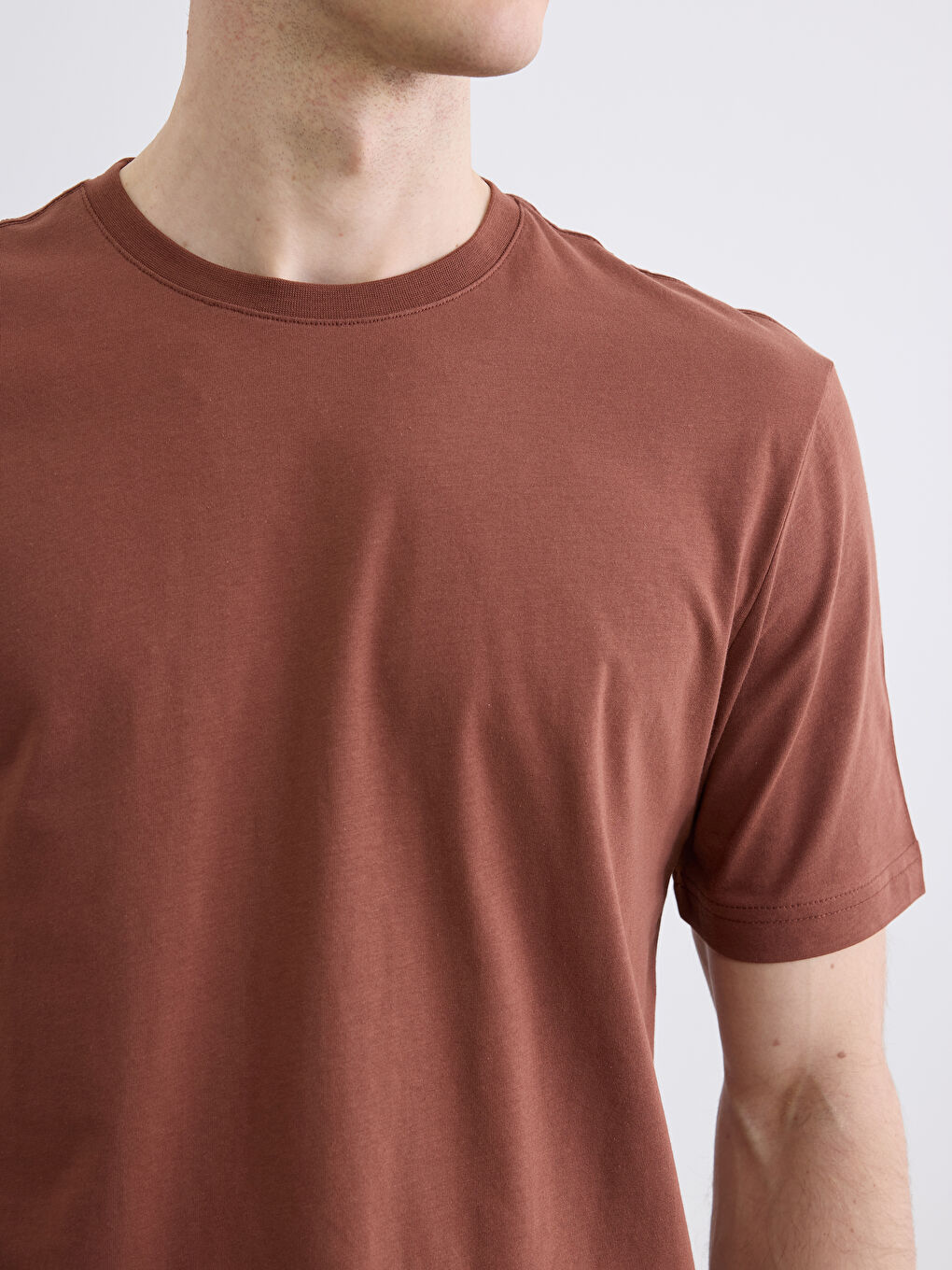 Kahverengi %100 Pamuk Regular Fit Basic Tişört-3