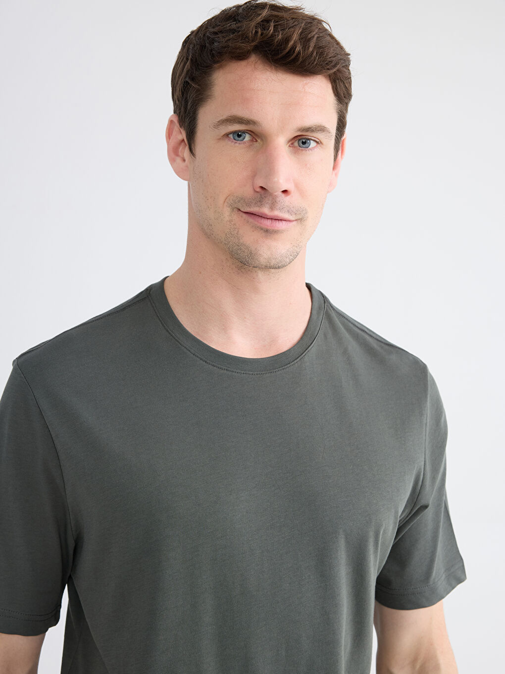 Haki Bisiklet Yaka Penye Erkek Tişört-2