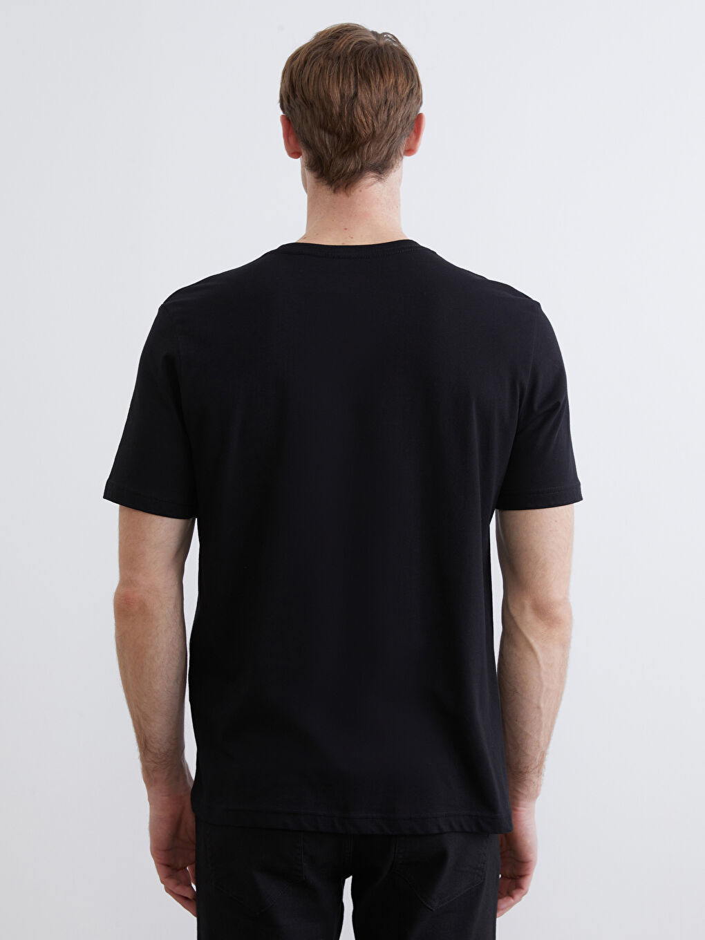 Siyah V Yaka Kısa Kollu Penye Erkek Tişört-3