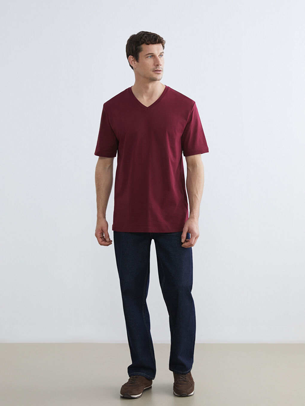 Bordo V Yaka Penye Erkek Tişört-1