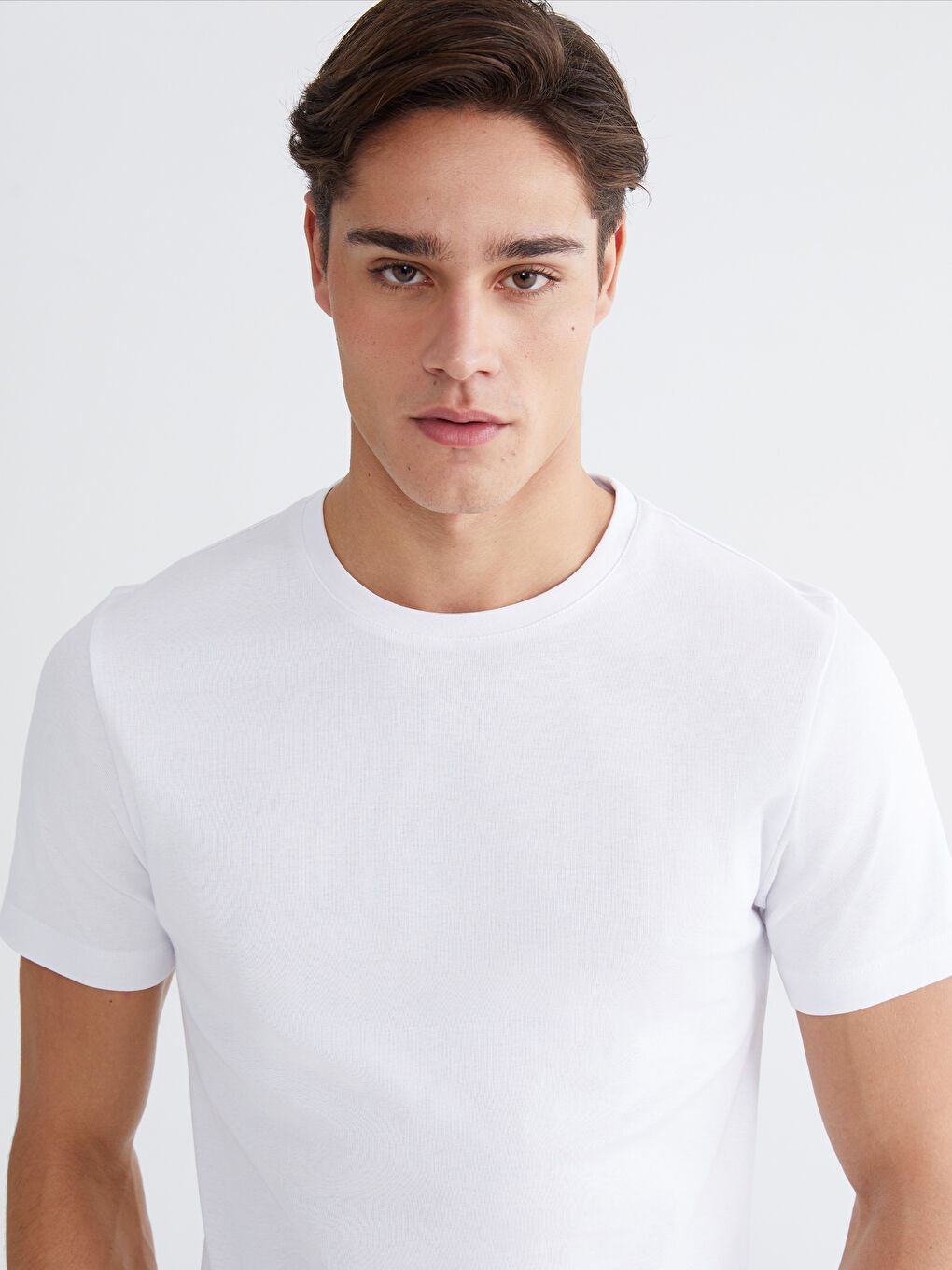 Beyaz Bisiklet Yaka Penye Erkek Tişört