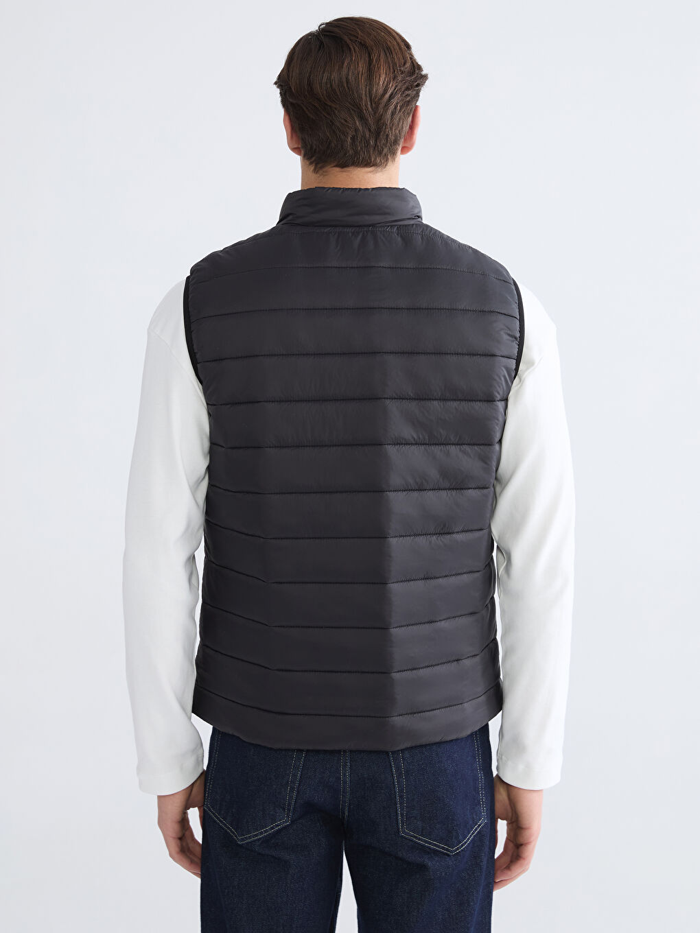  Yelek	Standard Fit Funnel Neck Men's Puffer Gilet-8