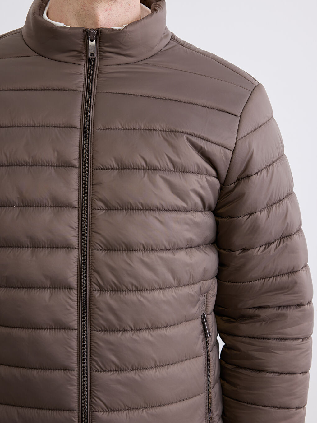 Kahverengi Standart Kalıp Dik Yaka Erkek Şişme Mont-3