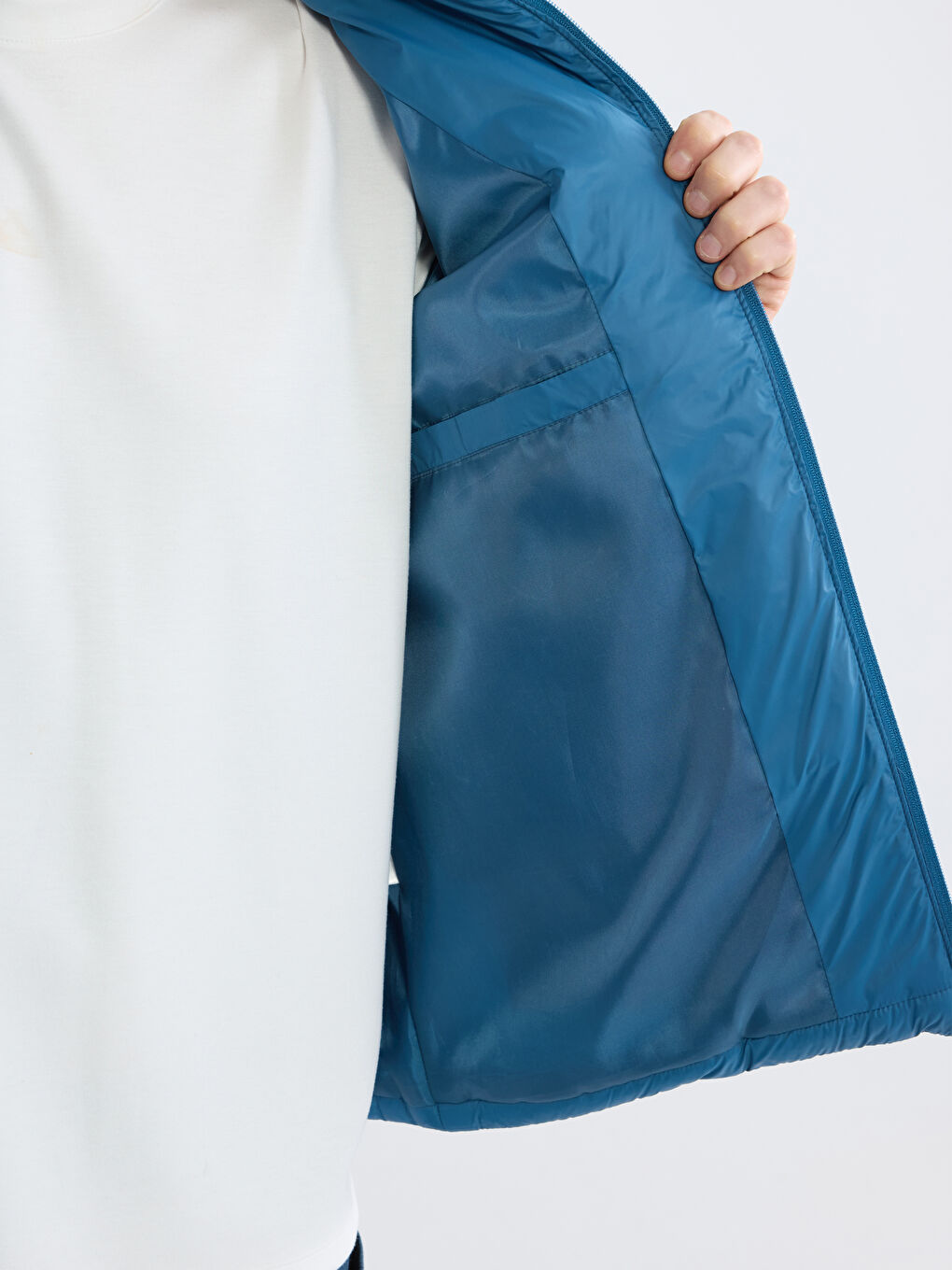 Mavi Standart Kalıp Dik Yaka Erkek Şişme Mont-3