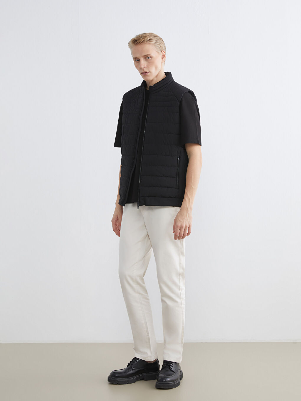 Siyah Standart Kalıp Dik Yaka Erkek Şişme Yelek-2