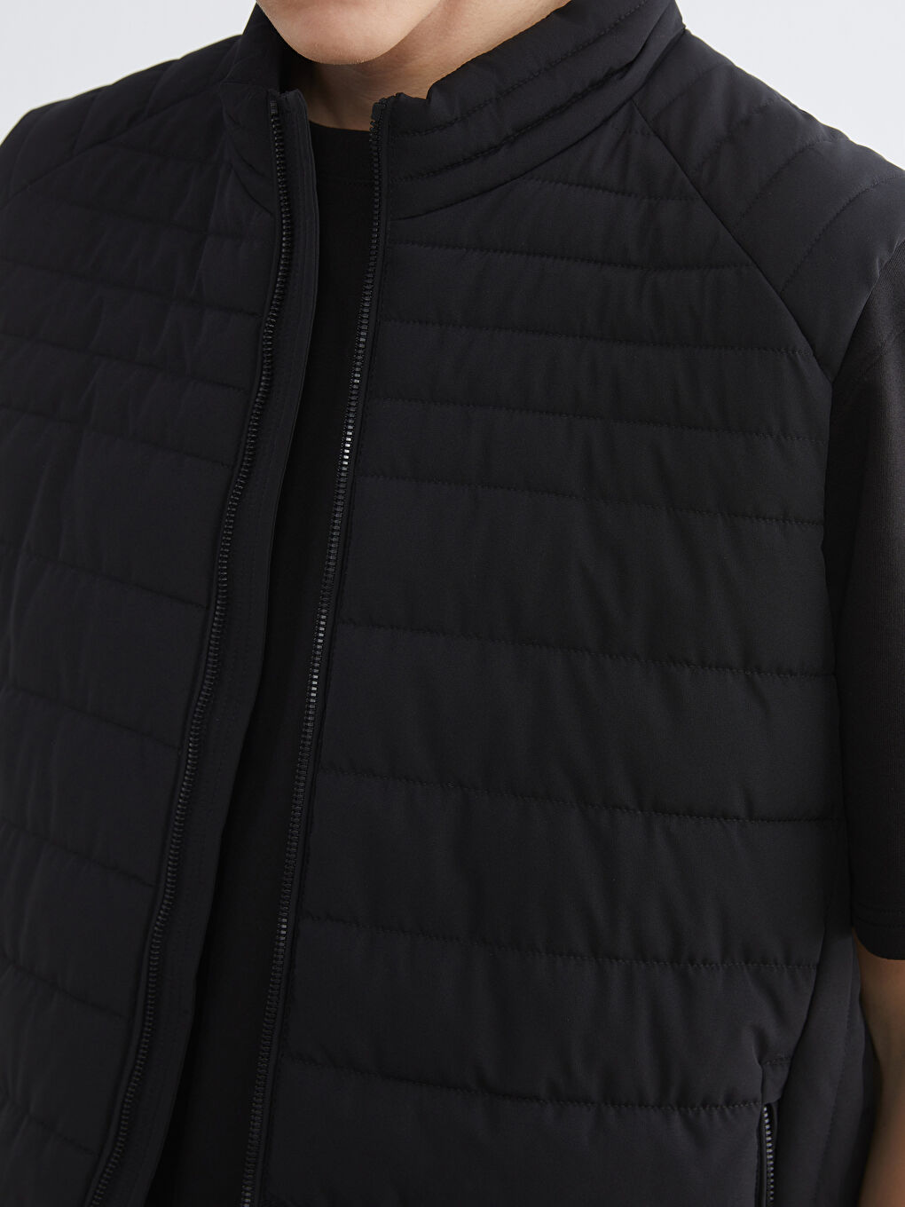 Siyah Standart Kalıp Dik Yaka Erkek Şişme Yelek-4