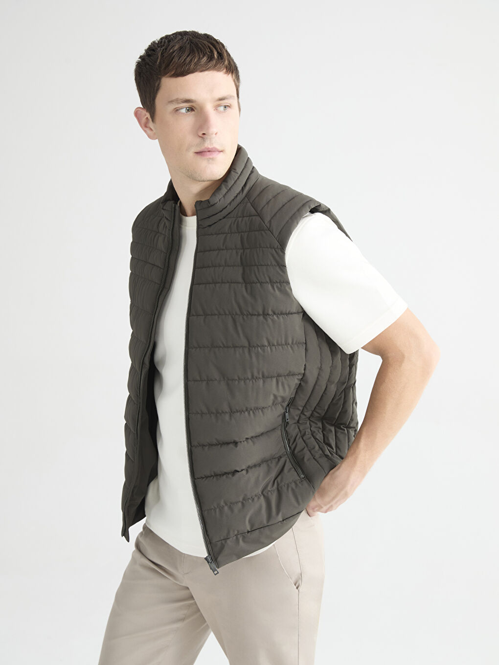 Haki Standart Kalıp Dik Yaka Erkek Şişme Yelek-1