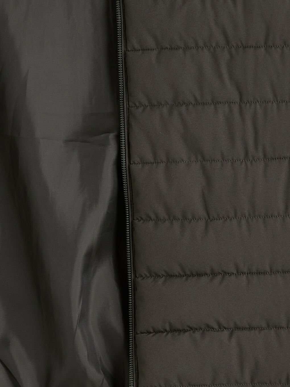 Haki Standart Kalıp Dik Yaka Erkek Şişme Yelek-12