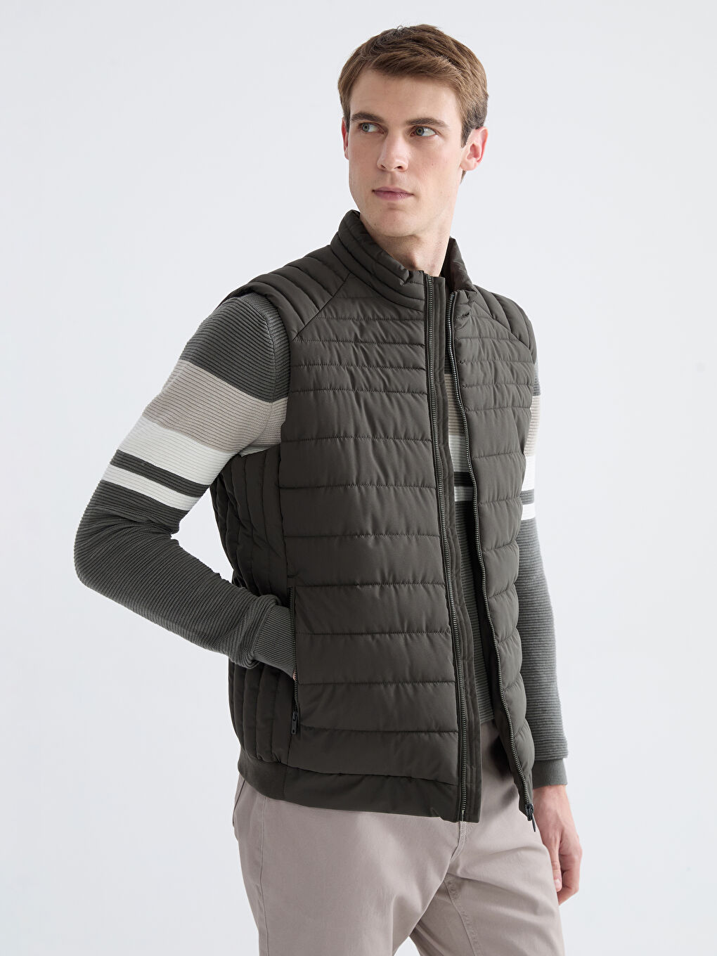 Standard Fit Funnel Neck Men's Puffer Gilet-1