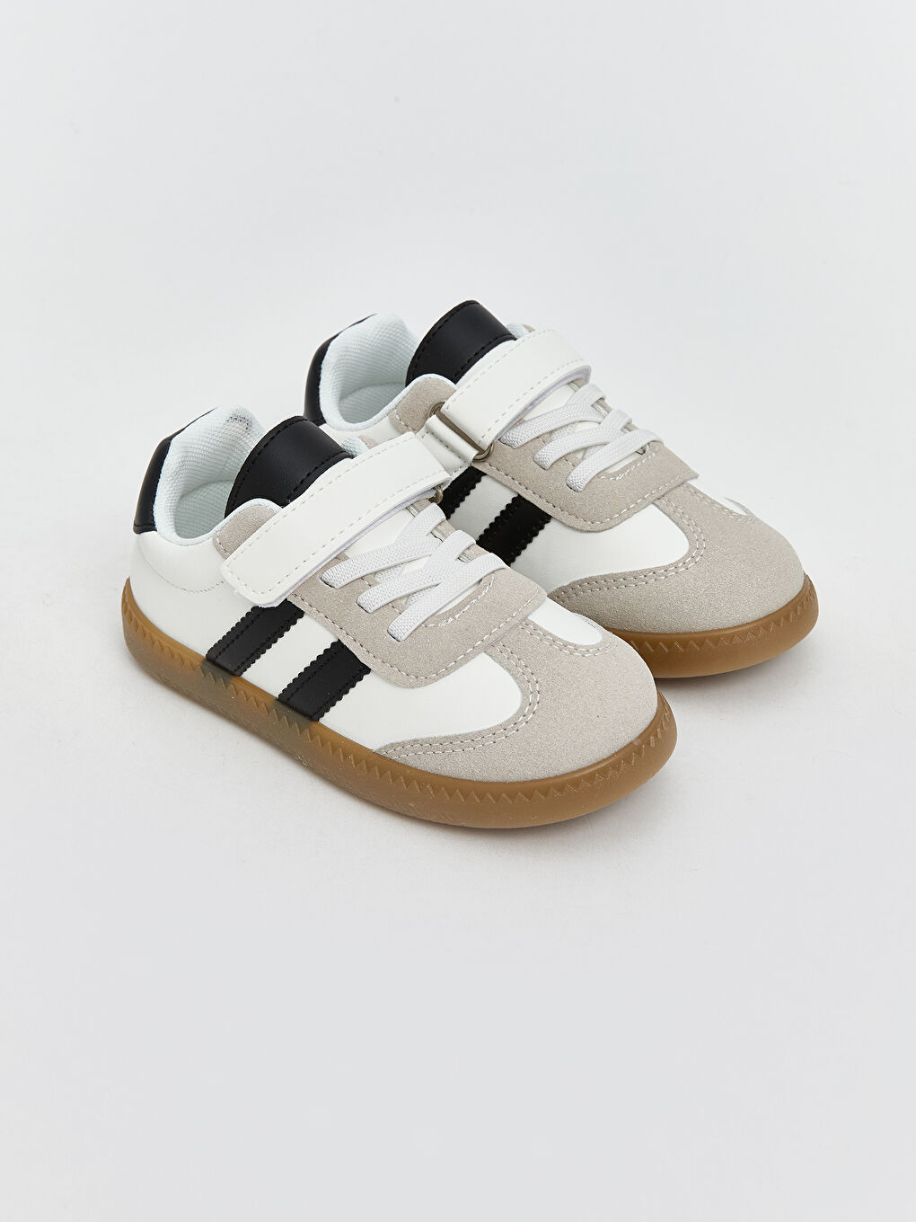 LCW Kids أحذية رياضية للأولاد برباط وشريط فيلكرو -S60443Z1-Q6K