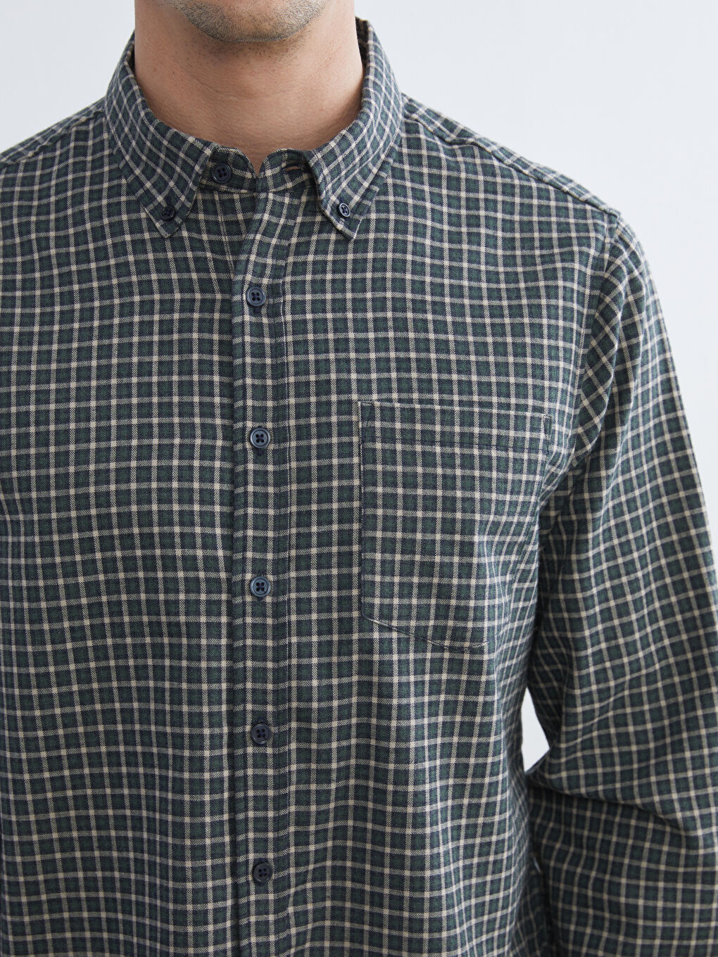 რეგულარული მორგება გრძელმკლავიანი პლედის გაბარდინის მამაკაცის პერანგი-2