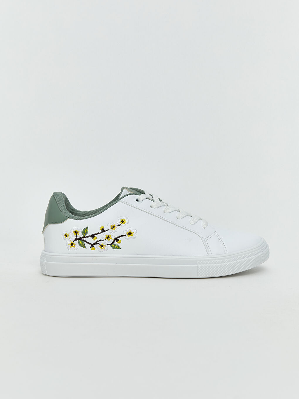 Beyaz Çiçek Nakışlı Kadın Spor Ayakkabı-1