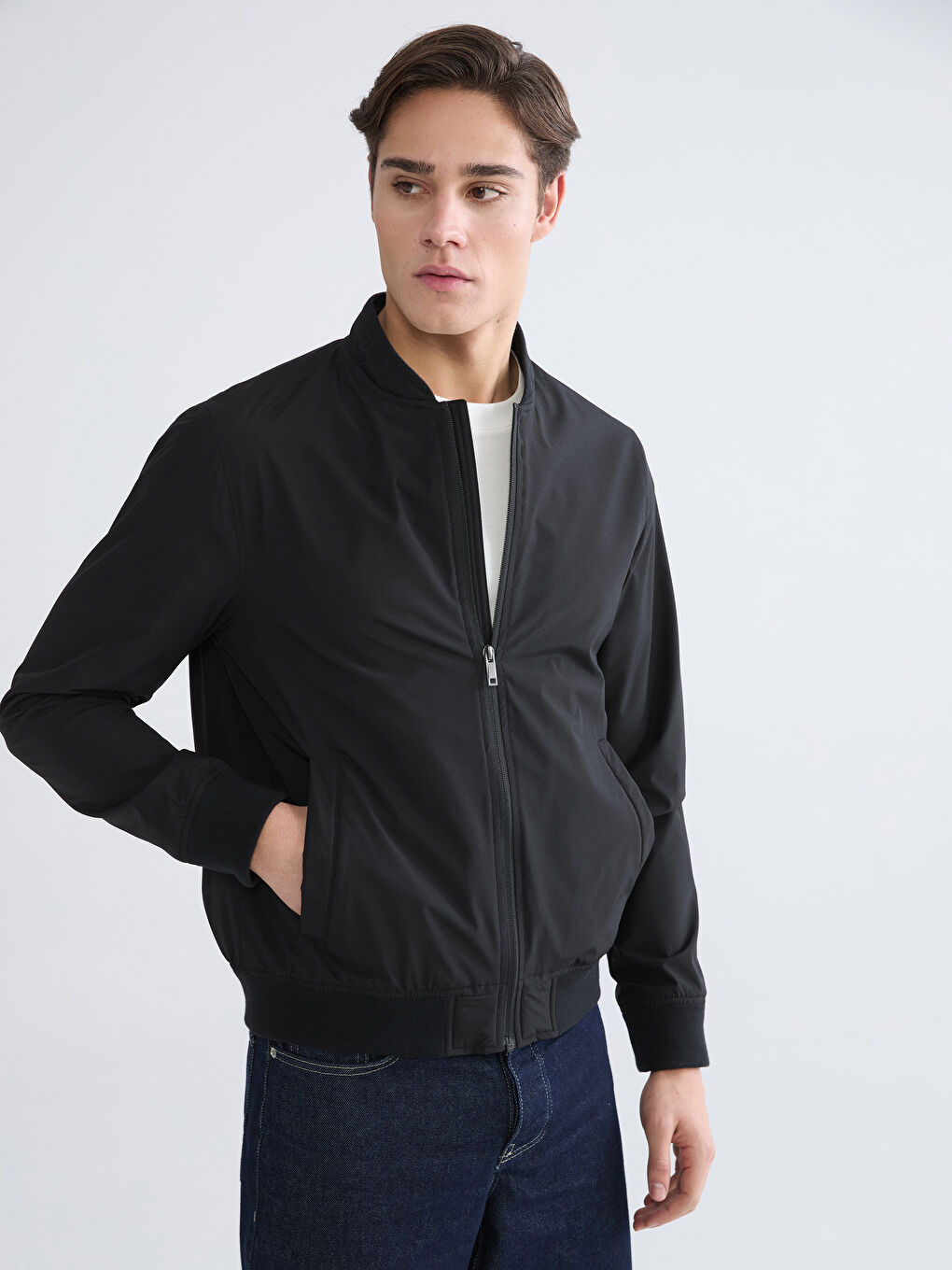 Siyah Standart Kalıp Kolej Yaka Erkek Mont-1