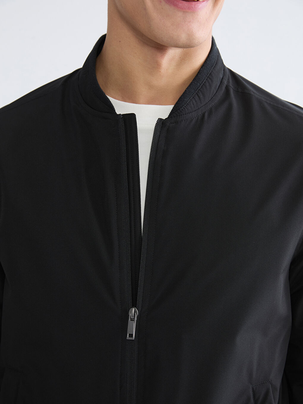 Siyah Standart Kalıp Kolej Yaka Erkek Mont-4